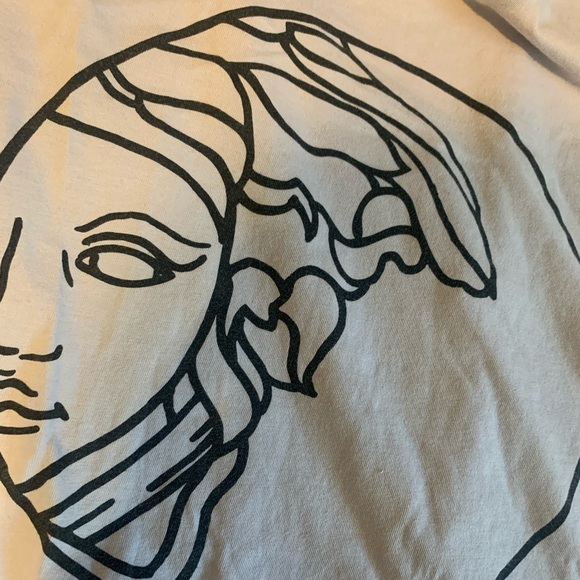 Versace T Shirt - Picture 1 of 5